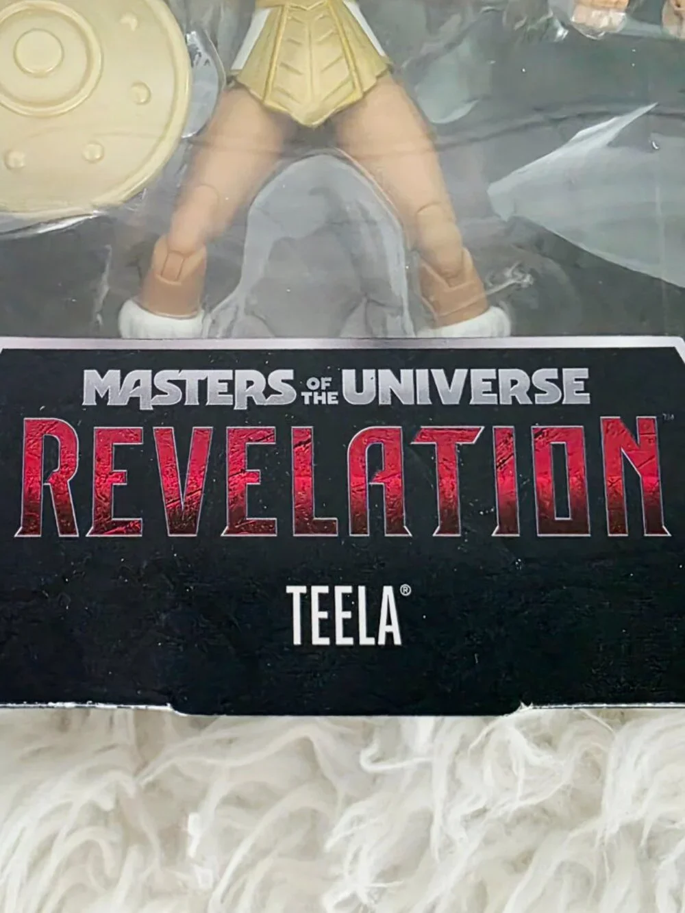 NIB Unopened Masterverse Masters of the Universe Revelation Teela Collectible
